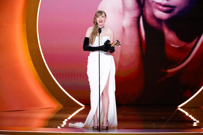 Taylor Swift Hugs Celine Dion Backstage After Awkward Moment At Grammys