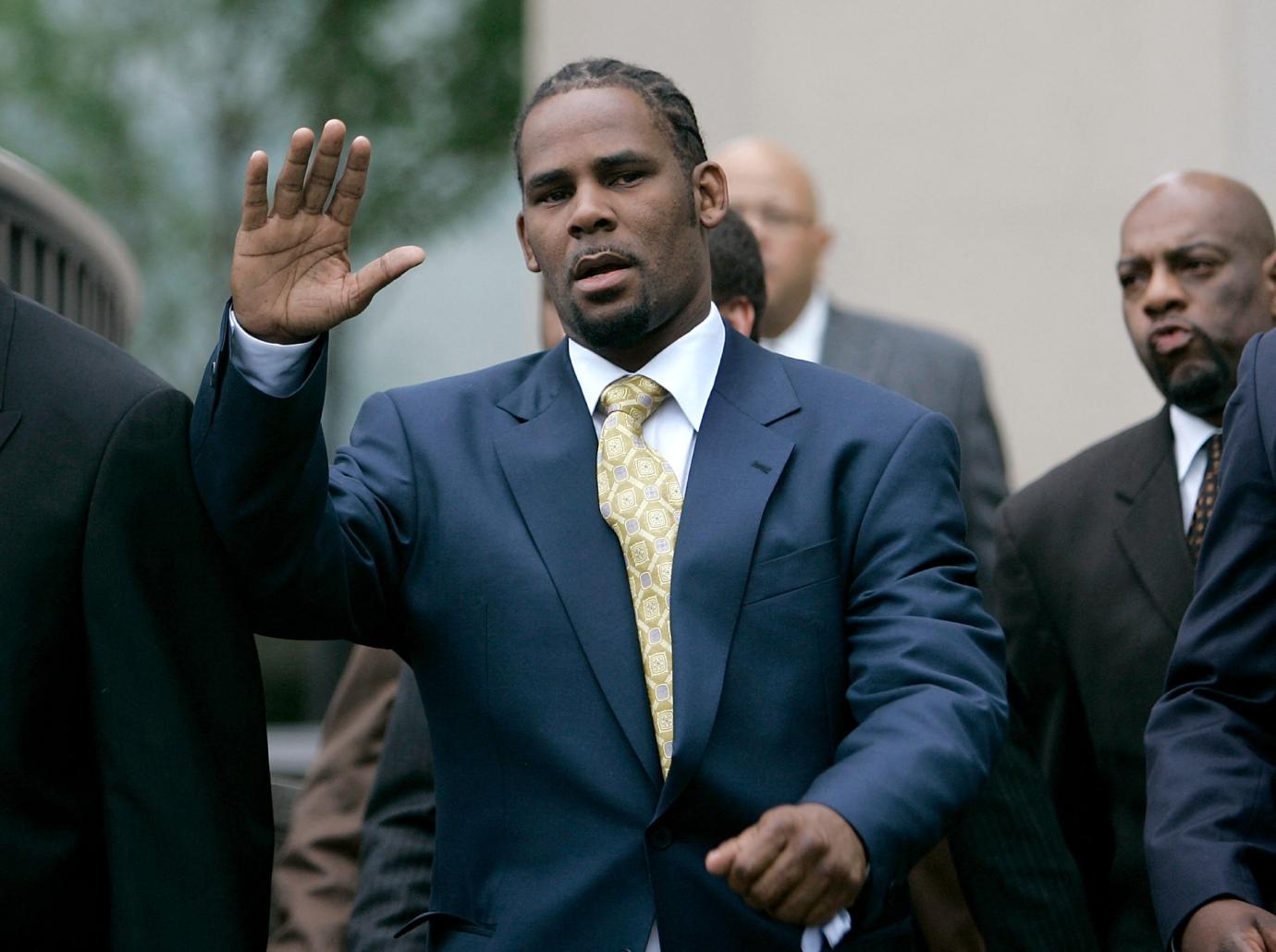 r kelly asks supreme court overturn child minor convictions prison