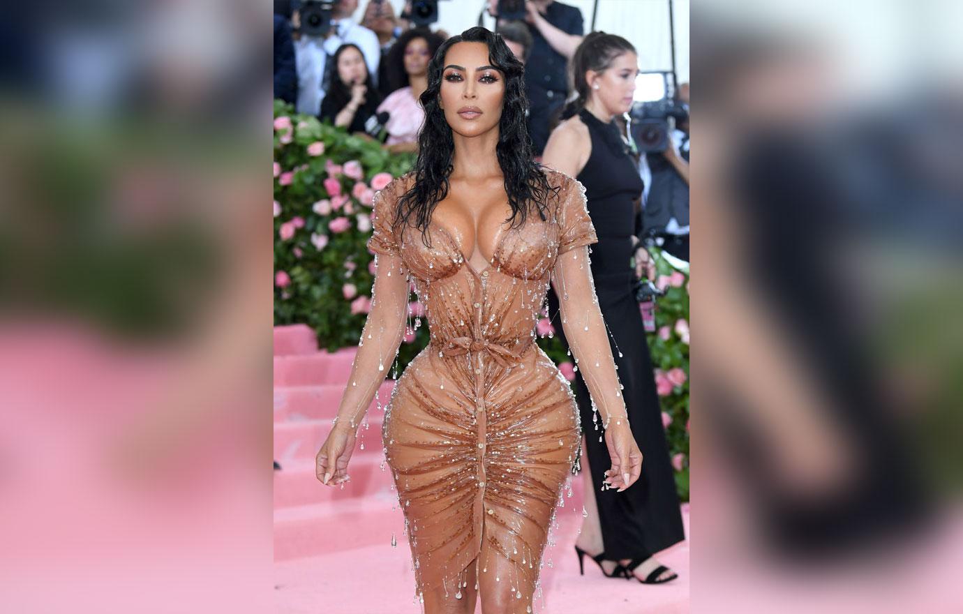 Kim Kardashian At The Met Gala Pigmentation Loss