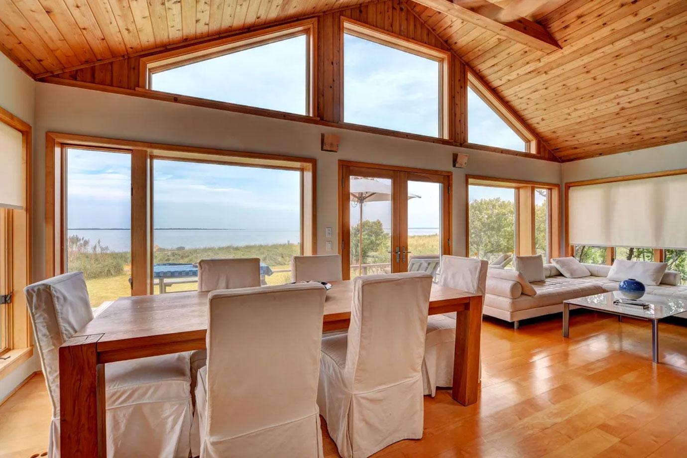Sex And The City's Kim Cattrall Lists Hamptons Cottage
