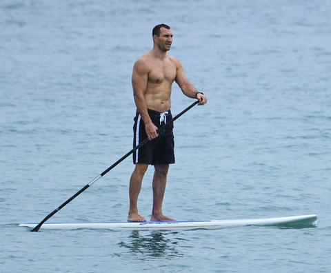 Daddy’s Girl! Hayden Panettiere’s Daughter Bonds With Dad Wladimir