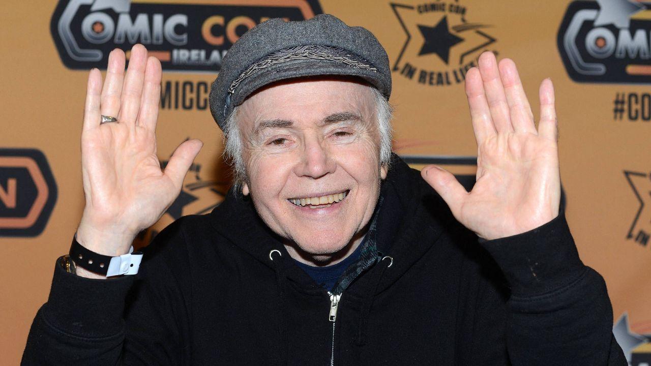 image of The star died at 90.