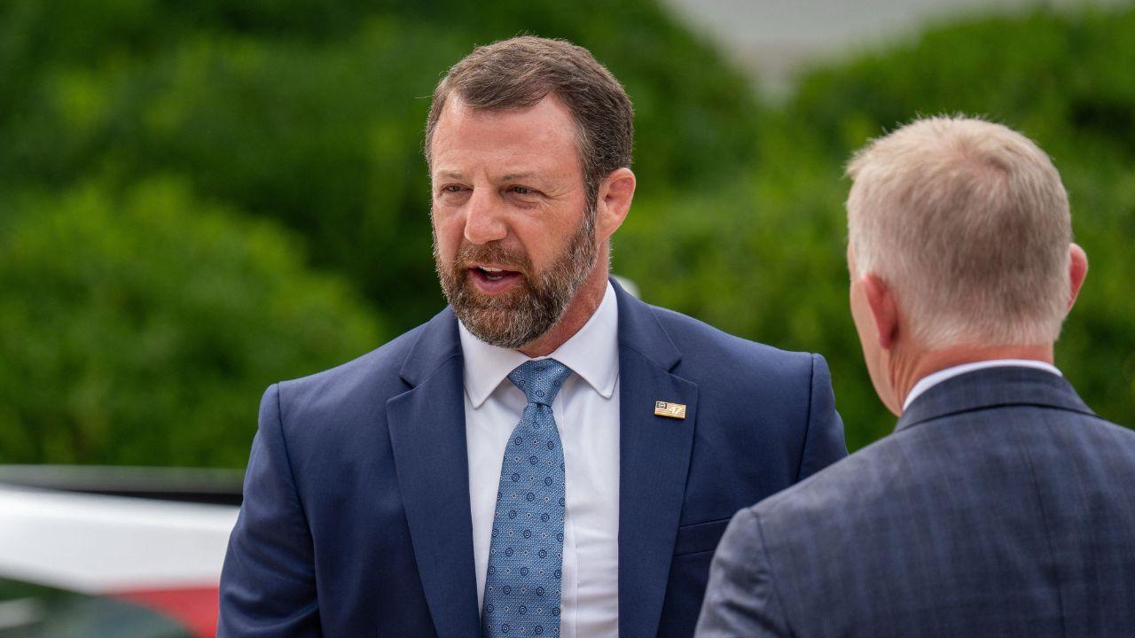 Photo of Markwayne Mullin has been turning ICE loose in New York. 