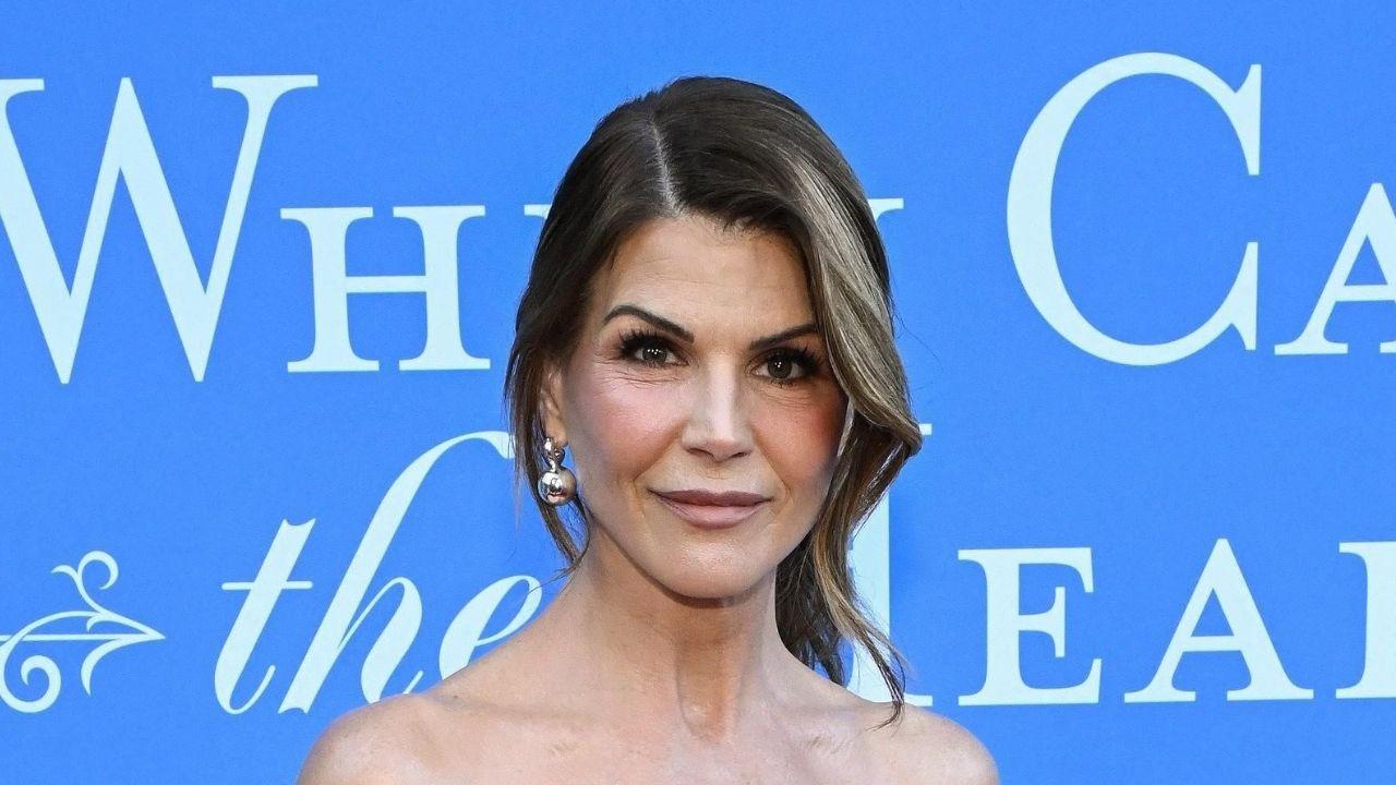 ageless lori loughlin instagram return