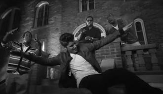 Justin bieber fa la la nov23nea.jpg