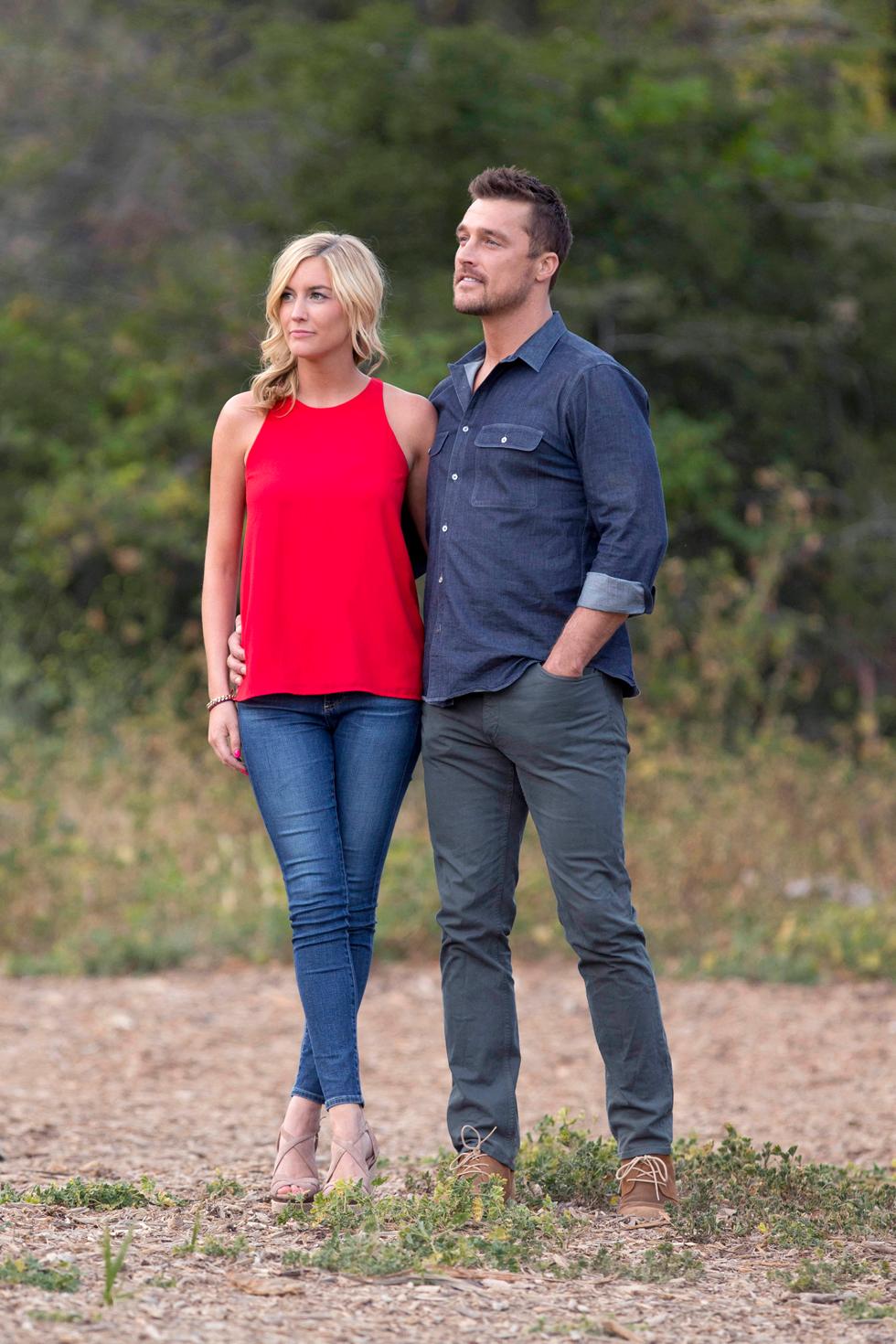 EXCLUSIVE: Bachelor star Chris Soules and fiancee Whitney Bischoff take a romantic hike at Runyon Canyon in Los Angeles.