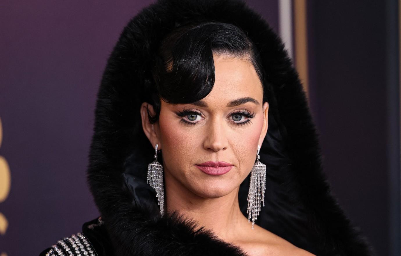 Katy Perry Blasted By American Idol Contestant For Mom Shaming Joke 