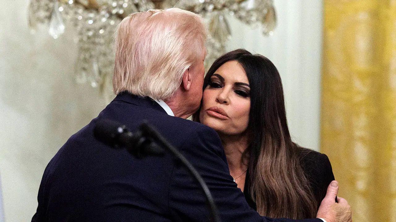 Photo of Eric Deters requested that Kimberly Guilfoyle connect him to Tucker Carlson.
