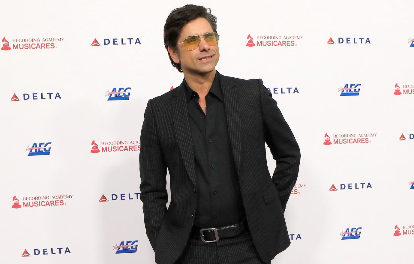 john stamos shares last text taylor hawkins casket los angeles