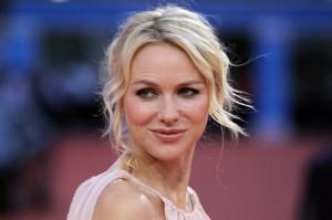 2011__09__Naomi Watts Sept13ne 300&#215;199.jpg