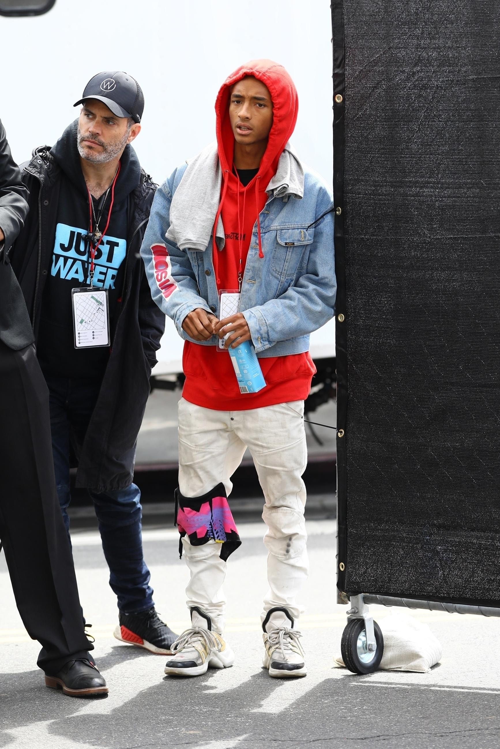 Jaden and Willow Smith march at the anti gun “March For Our Lives” rally in downtown LA.