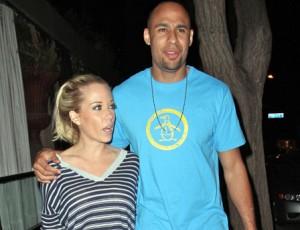 2011__03__kendra_march11_559a 300×230.jpg