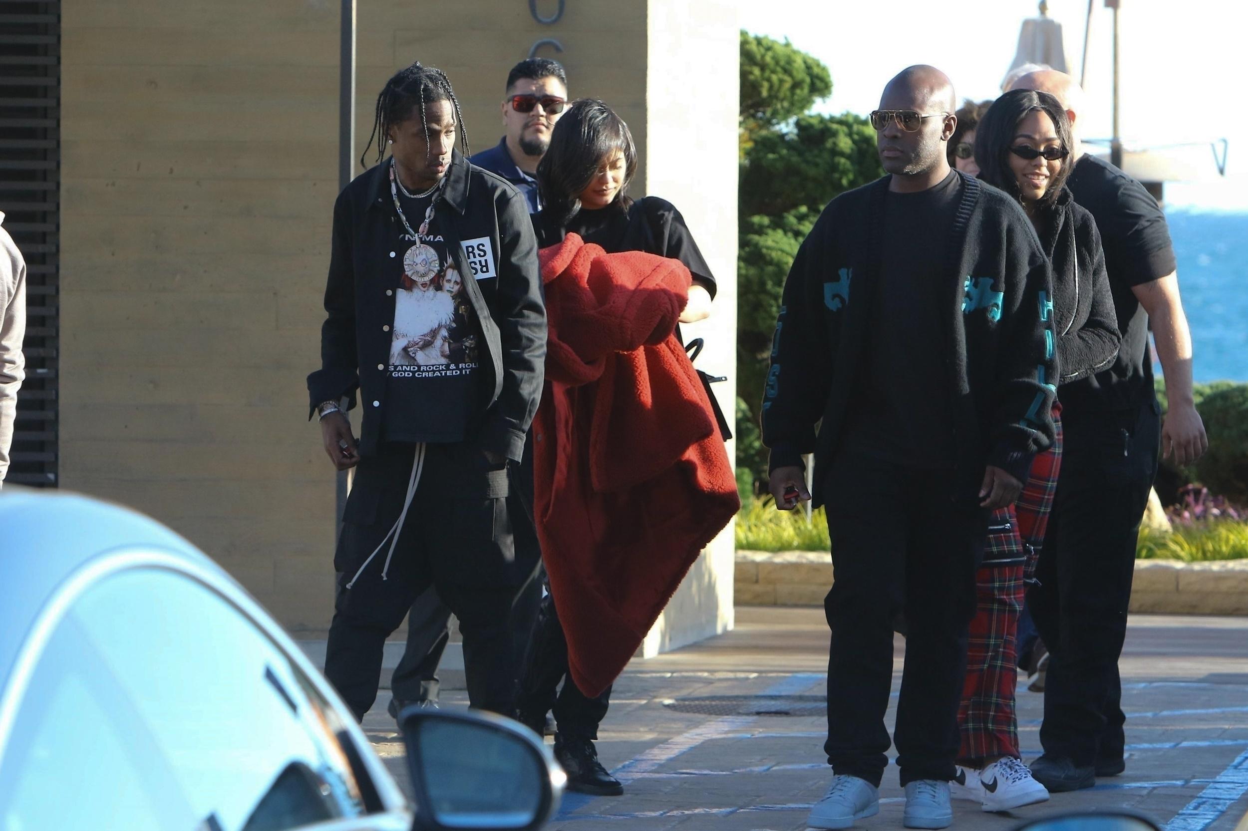 New parents Kylie Jenner and Travis Scott leave Nobu on her &#8220;push present&#8221;