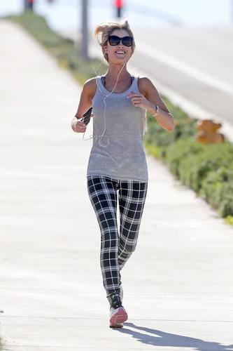 Christina El Moussa Looks Incredible While Working Out 