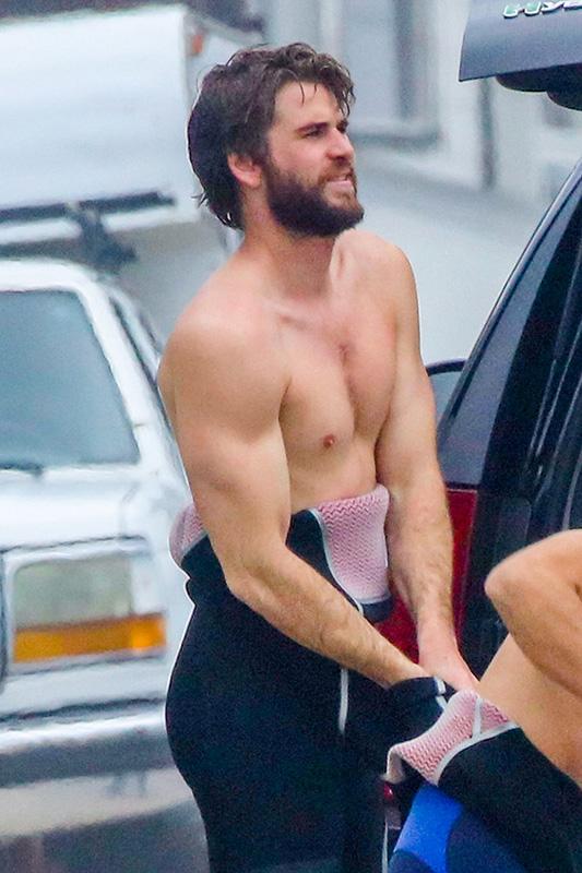 *EXCLUSIVE* Liam Hemsworth shows Incredible Physique after Surfing in Malibu