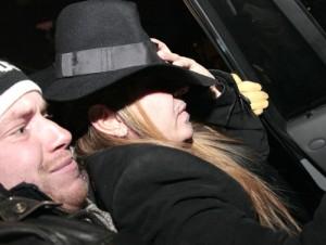 2011__03__John_Galliano_March2news_01 300×226.jpg