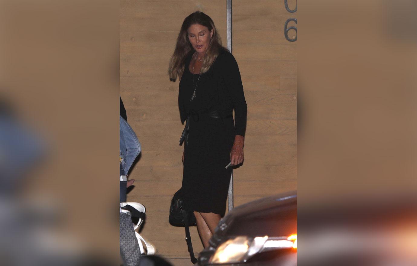 Kris Caitlyn Jenner Nobu KUWTK Feud Pics 04