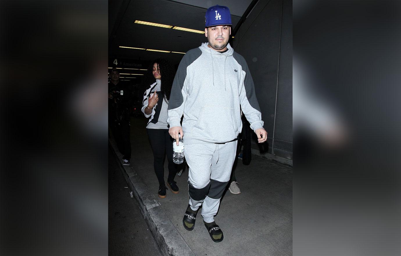 Rob Kardashian Grey Sweatpants Family Excited Progress