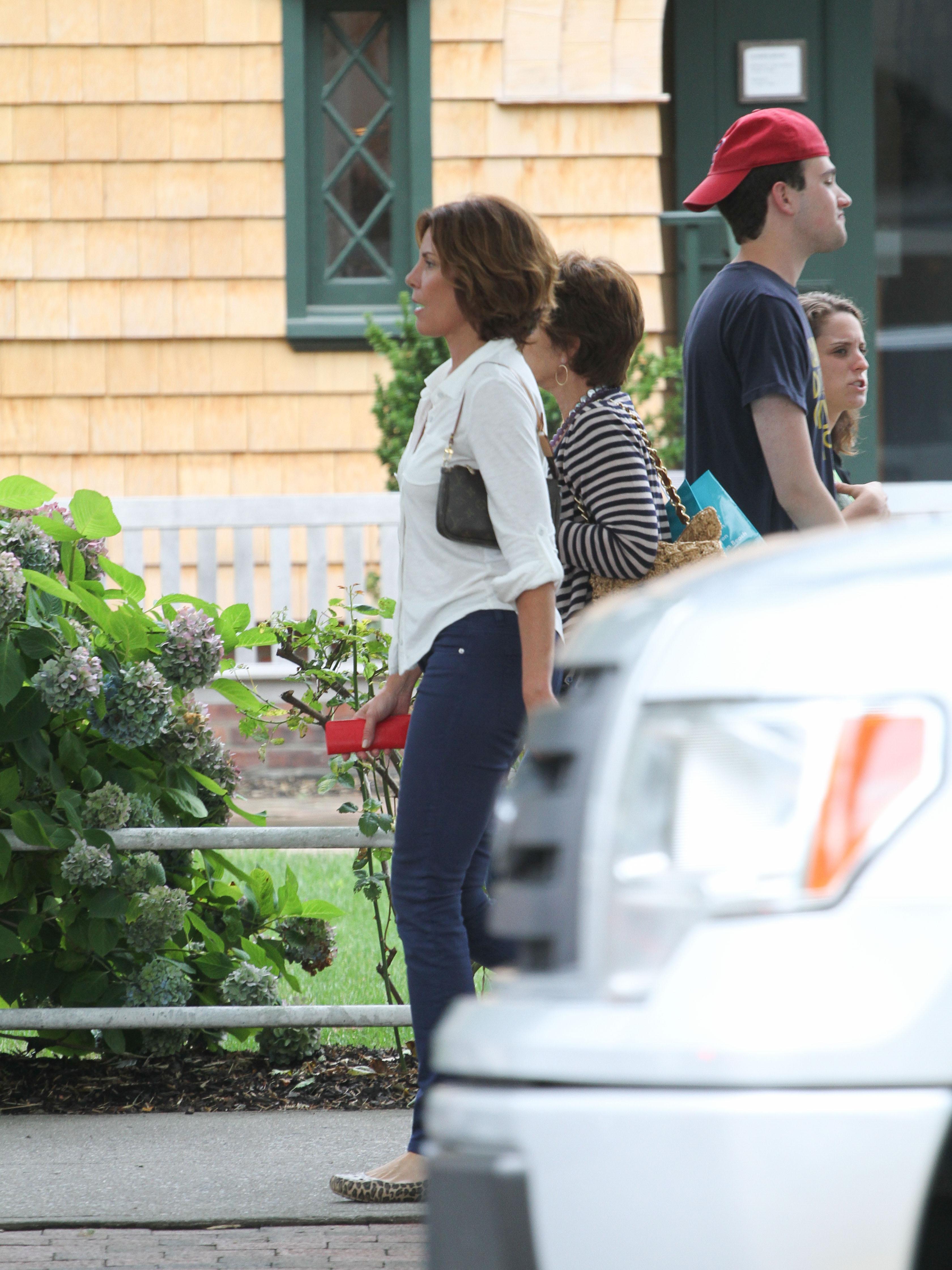 Luann de Lesseps Enjoys Shopping in the Hamptons