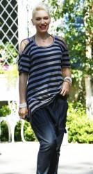 2010__08__okmagazine style gwenstefani 134×300.jpg