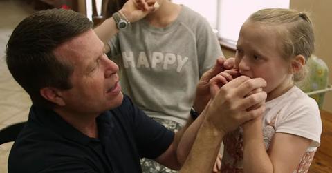 Jim Bob Duggar Bribes Daughter PP