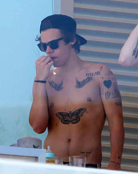 Ok_052313_harry styles shirtless 1_ _2.jpg