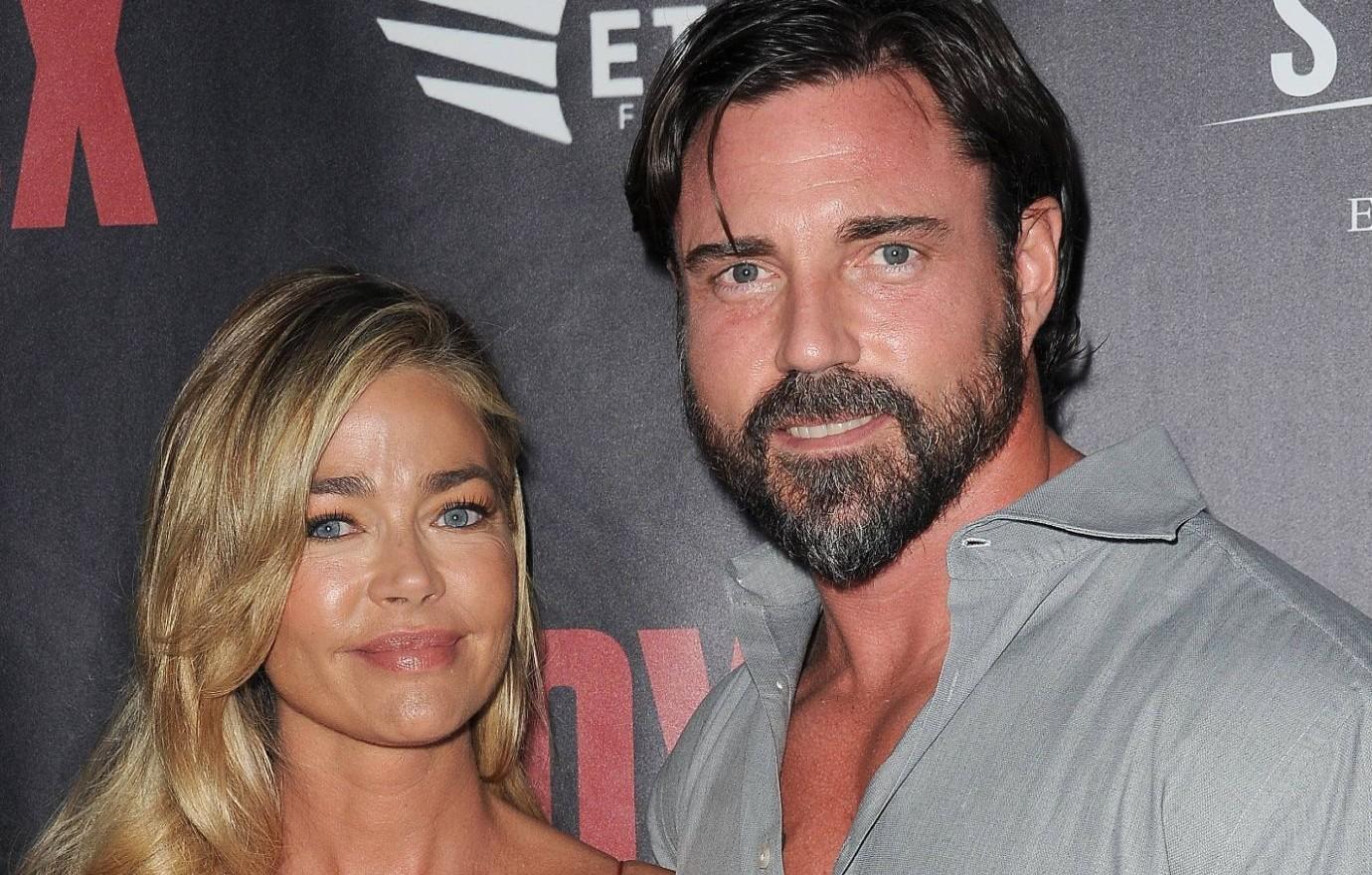 denise richards husband