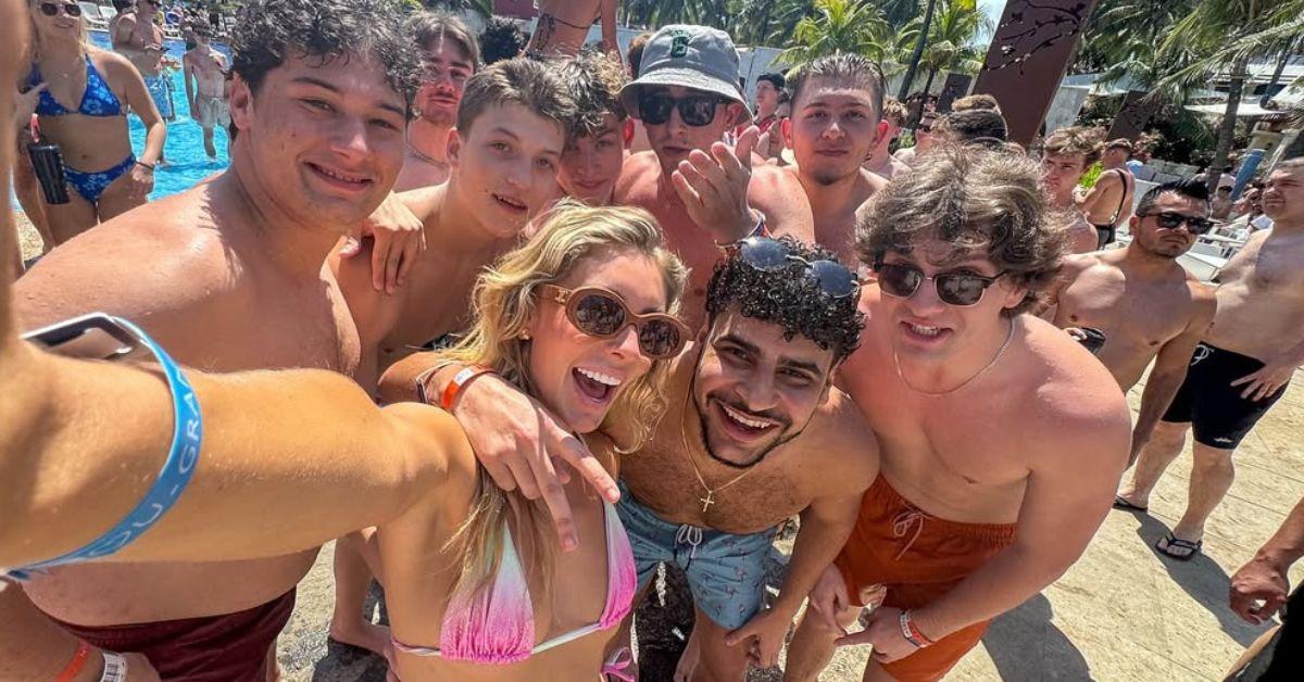 image of Bonnie Blue claimed she was questioned for '30 hours.'