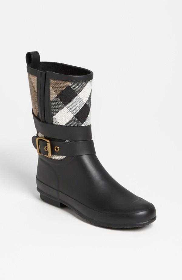 Burberry boots