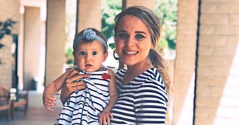 //Jinger Duggar Daughter First Steps PP