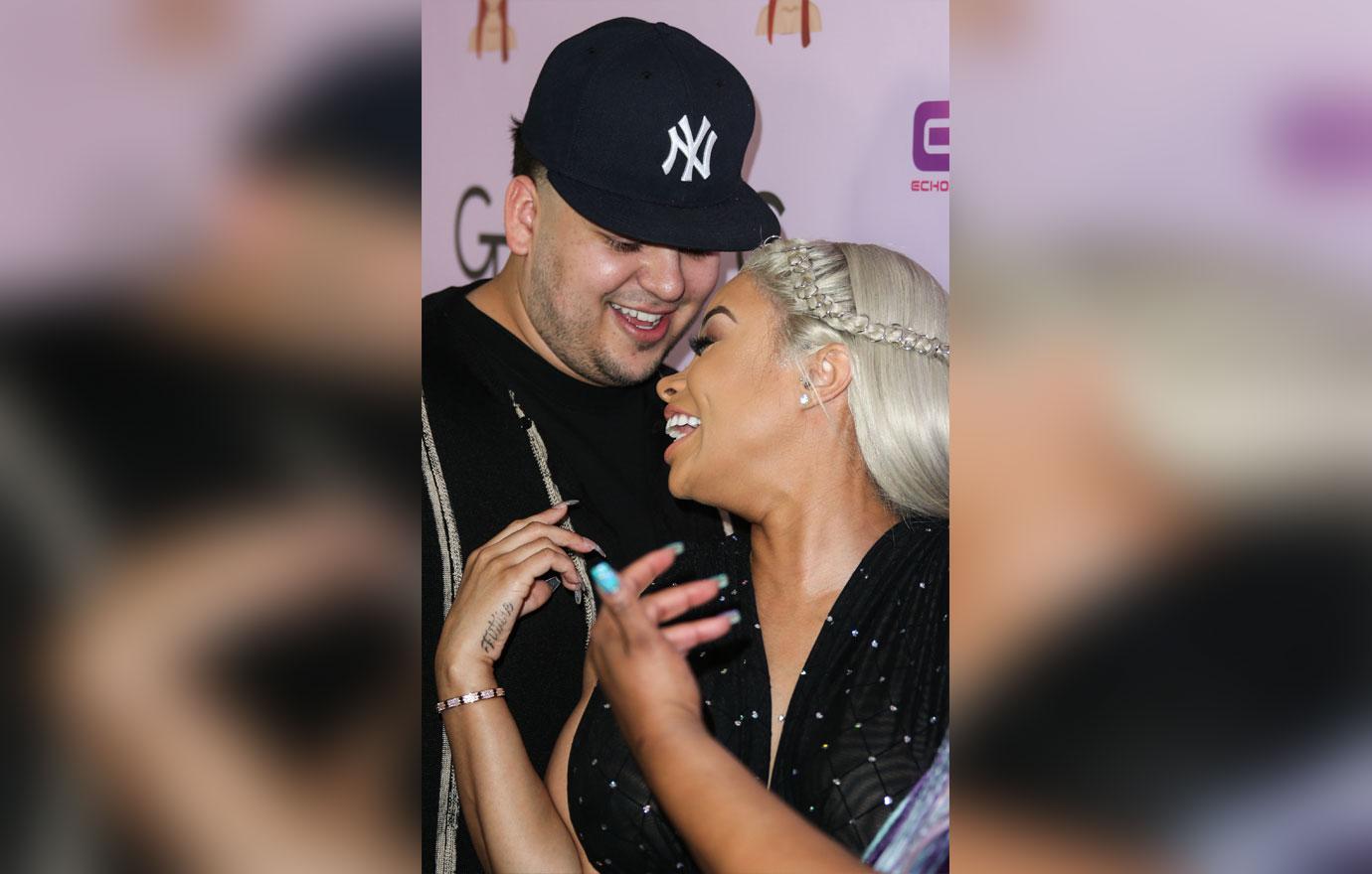 (FILE) Rob Kardashian Says He 'Can No Longer Afford' $20,000 Per Month Child Support Payments