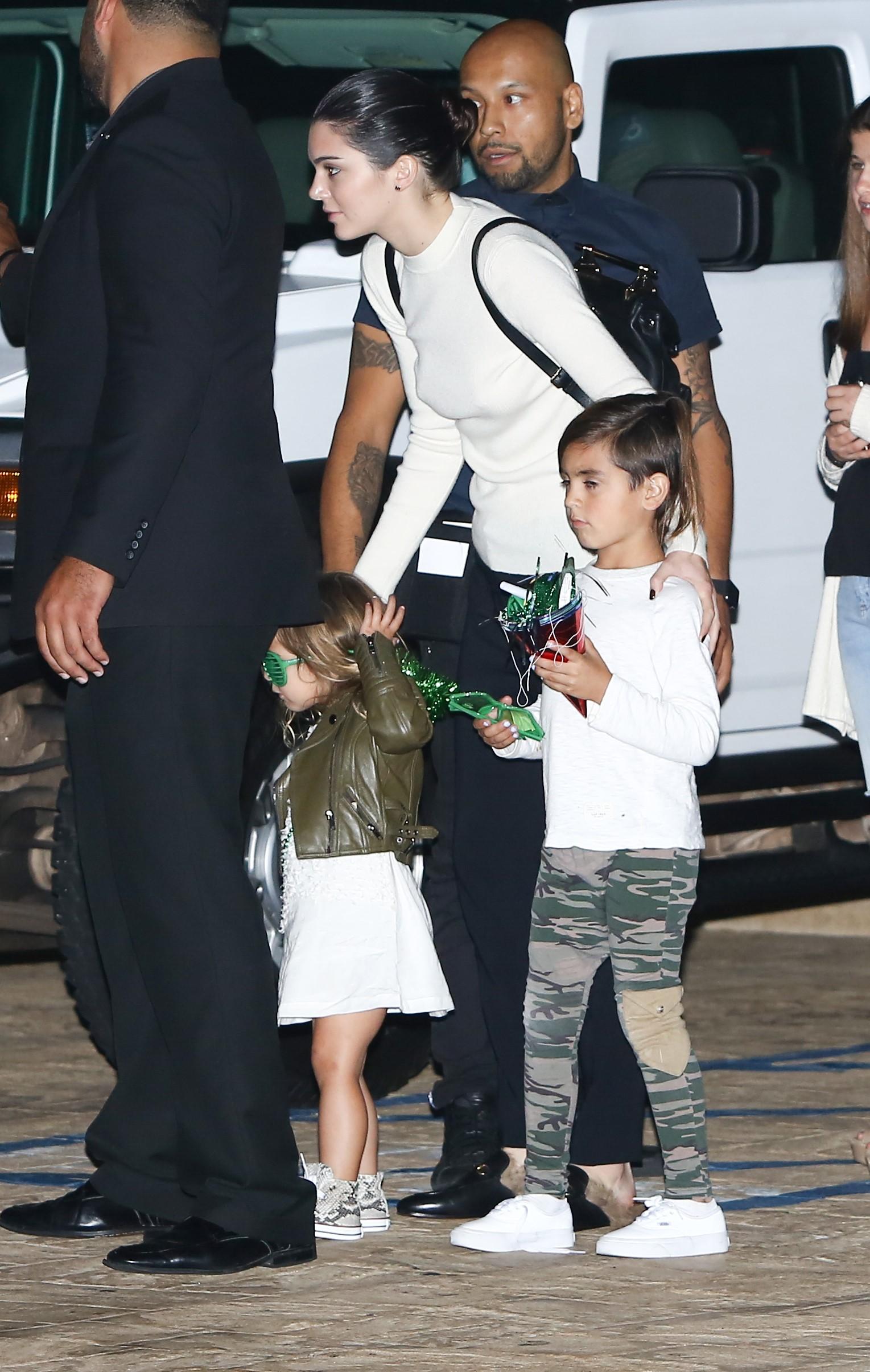 Rob kardashian birthday party north penelope mason 07