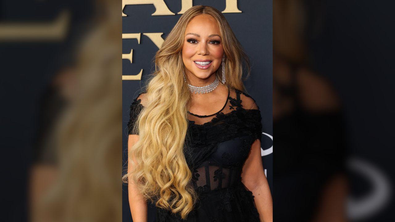 Image of Mariah Carey posted the blurry selfie in front of 'The Last Supper' on Instagram on Friday.
