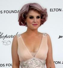 2010__03__Kelly_Osbourne_March23news 211&#215;225.jpg