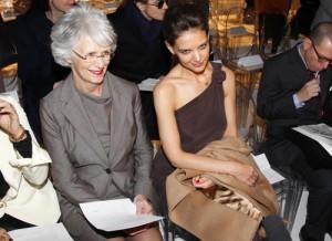 2011__02__Katie_Holmes_Feb25_93 300×218.jpg