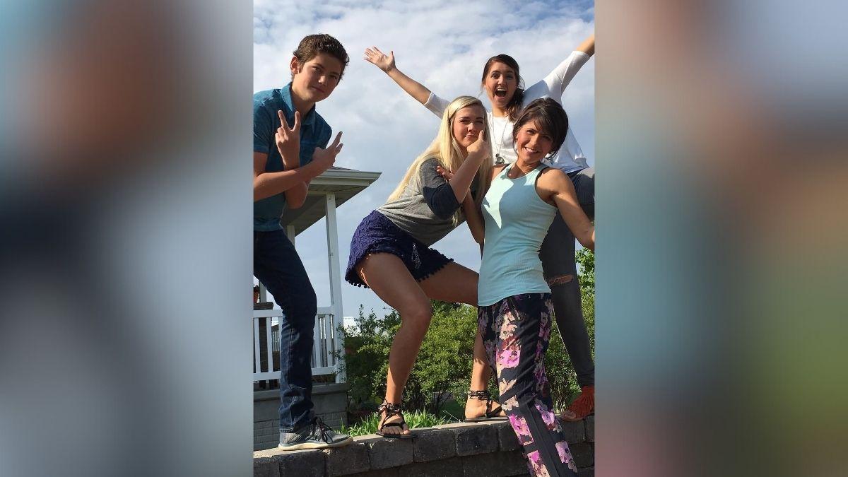 kristi noem husband bryon noem relationship timeline