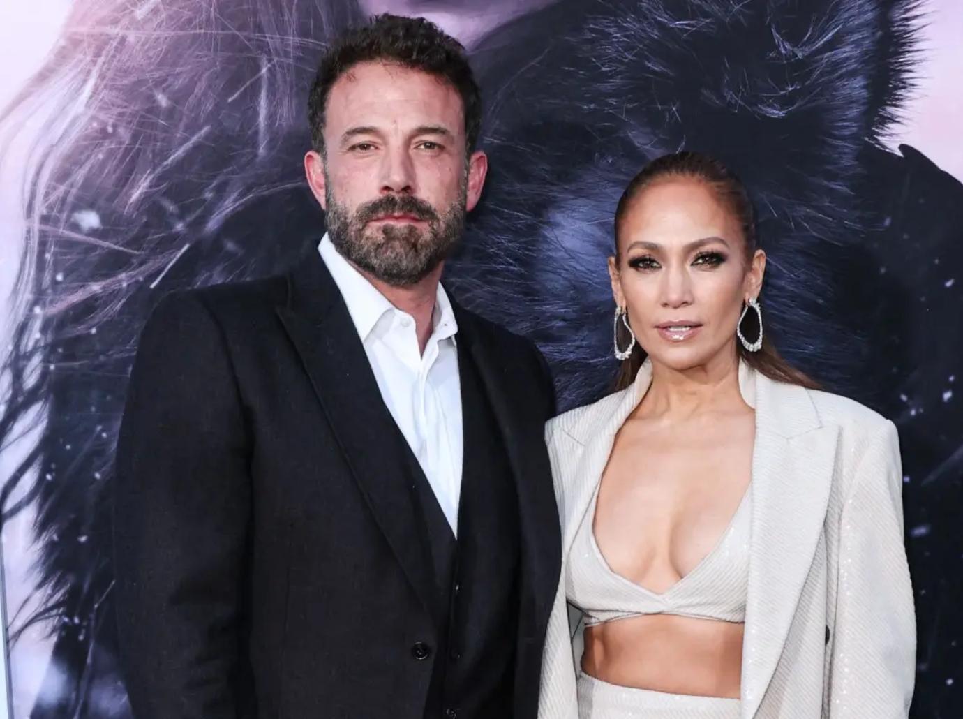 ben affleck bought new  million la mansion jennifer lopez birthday