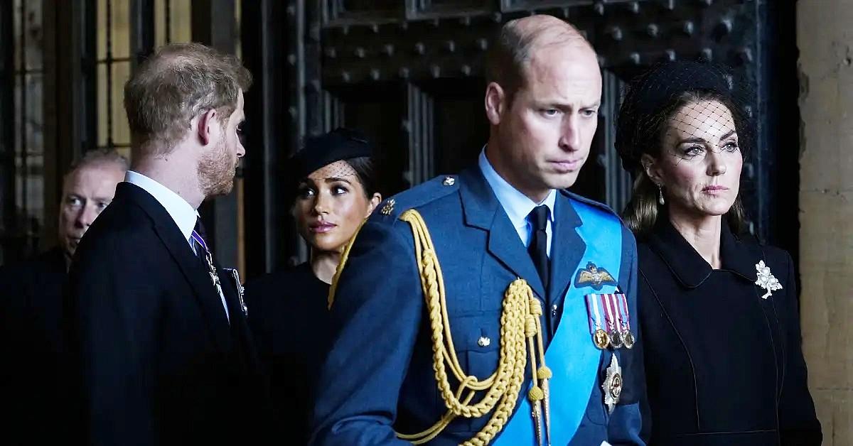 image of Prince William is not close with his brother. 