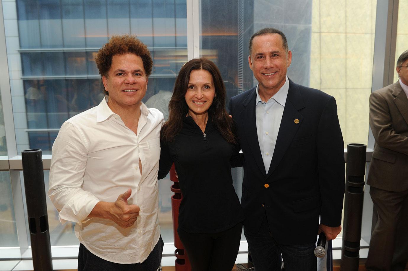 Romero Britto, Alina Shriver &amp; Mayor Philip Levine