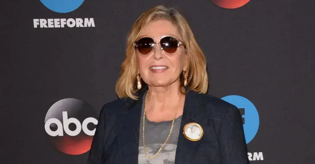 roseanne barr unleashes abc sneaky tactics fired hit sitcom