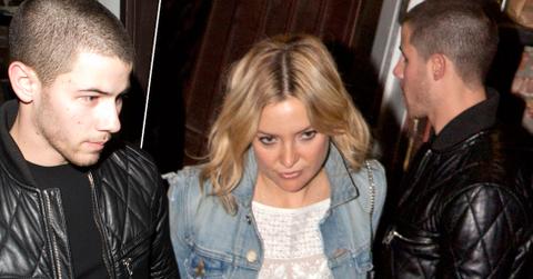 kate hudson nick jonas dating pda dinner