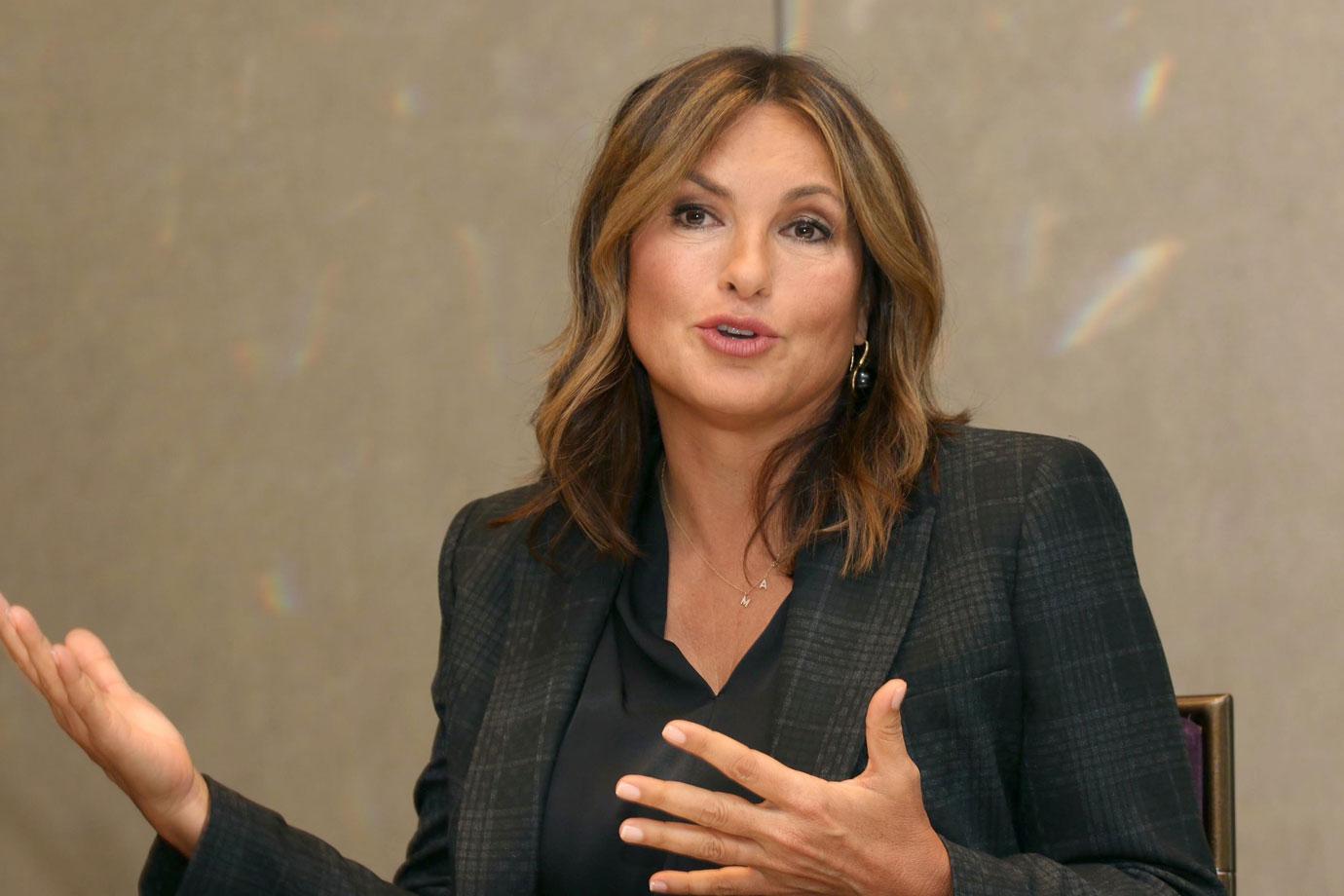 mariska fire place