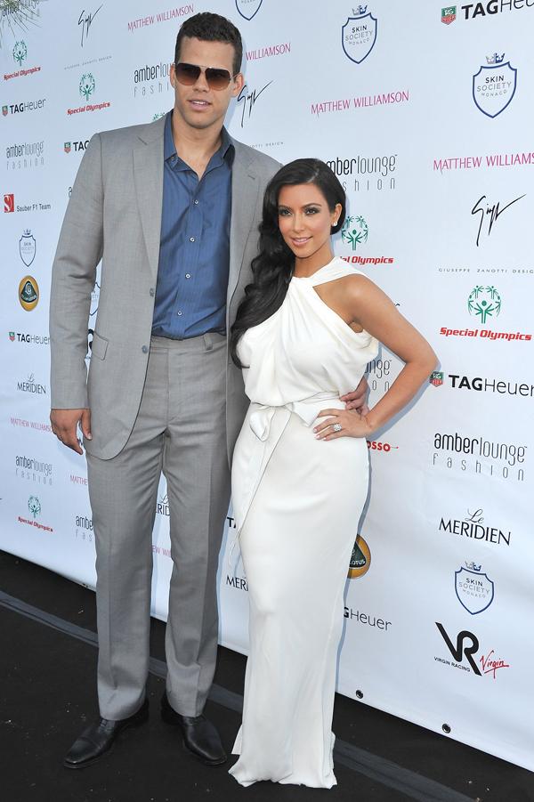 Kim kardashian kris sales humphries ring