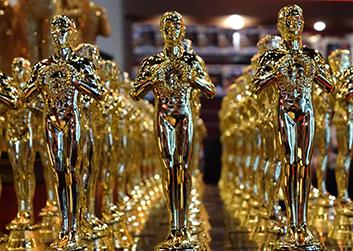 Ok_21913_oscar_statues.jpg