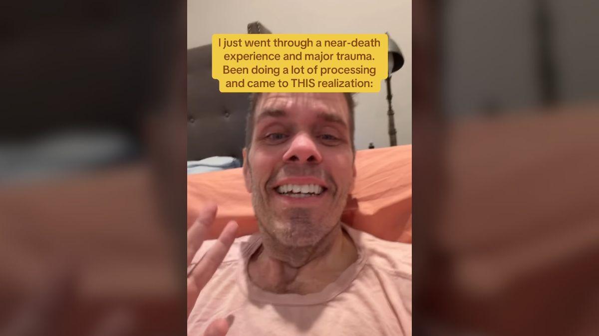 Photo of Perez Hilton said doctors discovered a 'massive' blood clot.