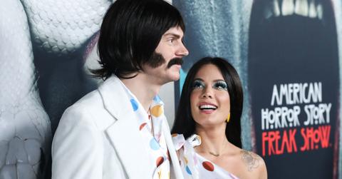 evan-peters-tries-to-woo-halsey-back-to-salvage-their-crumbled-romance