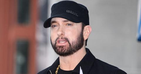 lonely eminem too paranoid give woman shot no trustpp