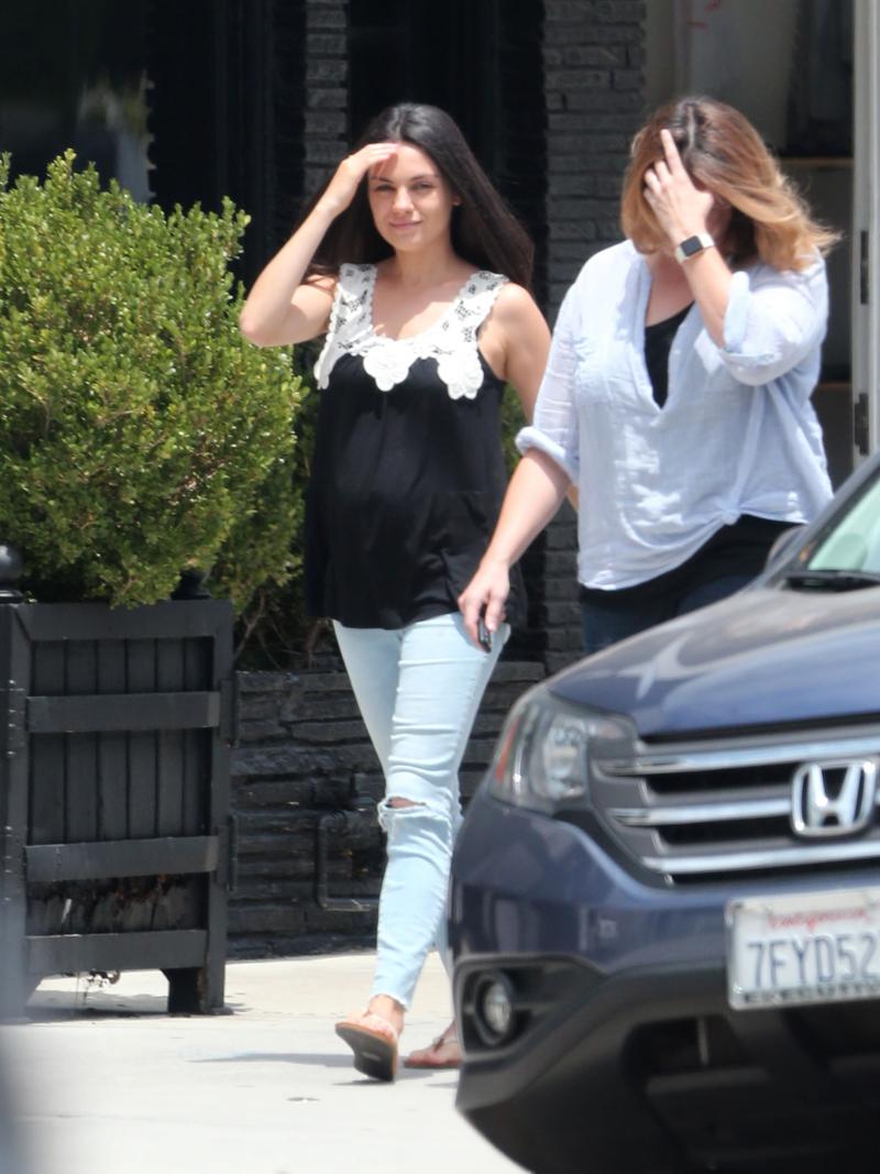 mila kunis pregnant baby number two daughter wyatt