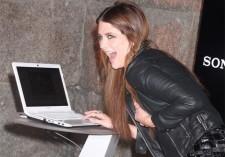 2009__10__mischahoriz 225×157.jpg