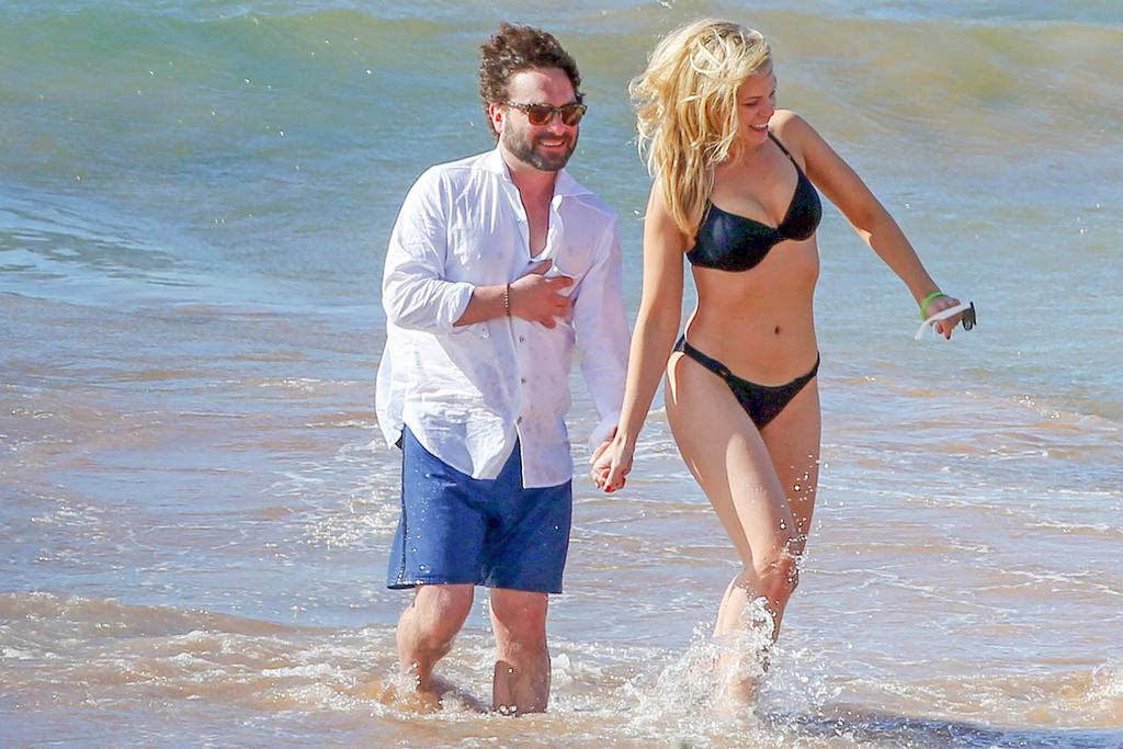 Johnny Galecki Goes Shirtless In PDA-Fest With Girlfriend Ariella Nicole